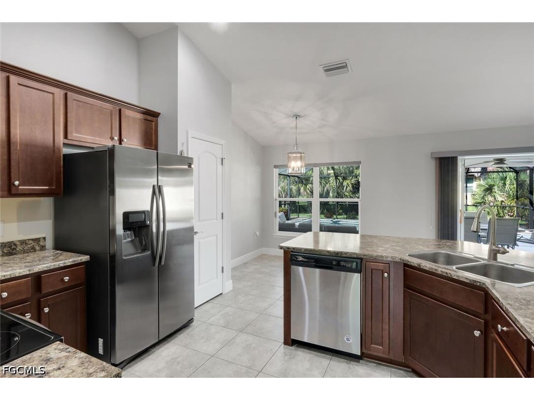455 Bowman Terrace Port Charlotte FL 33953 2026029306 image8