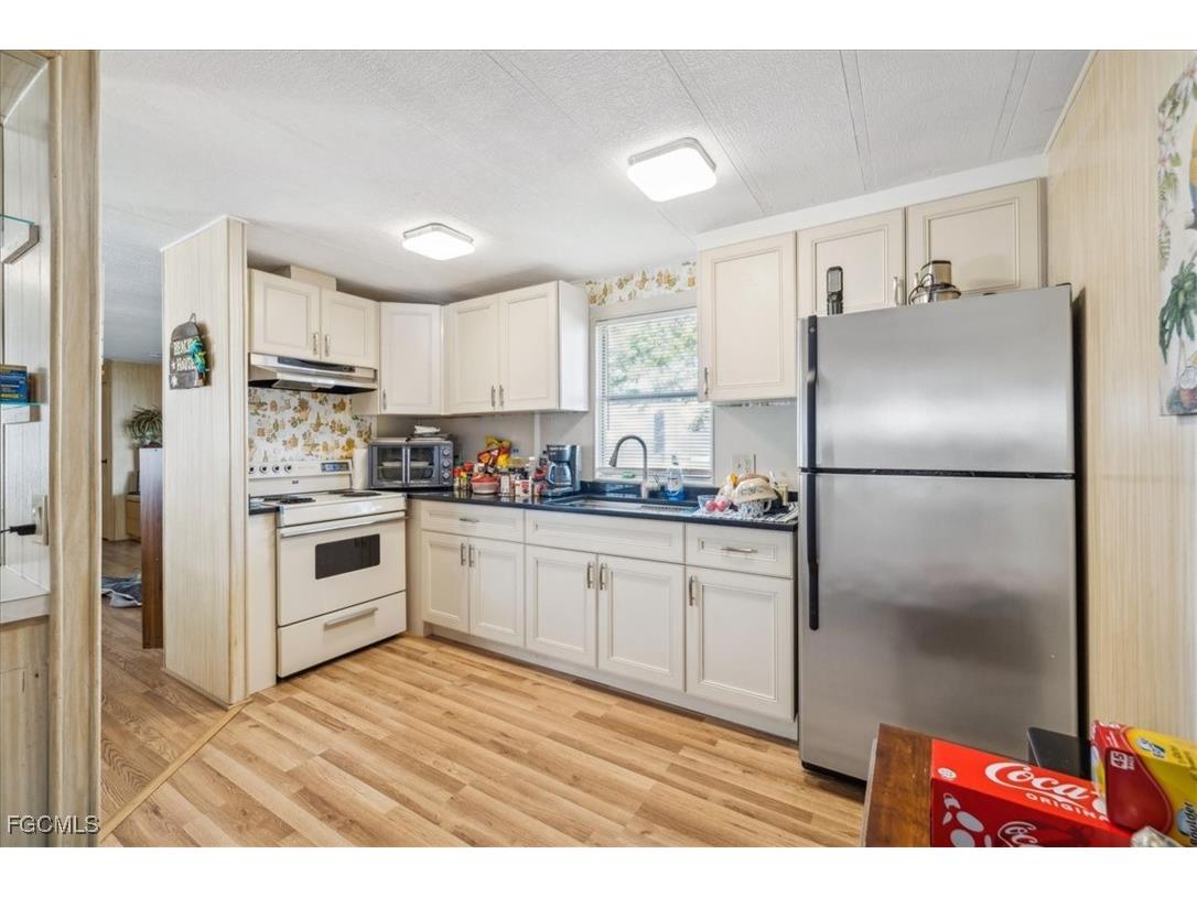 455 Cape Florida Way Naples FL 34104 2025024161 image19