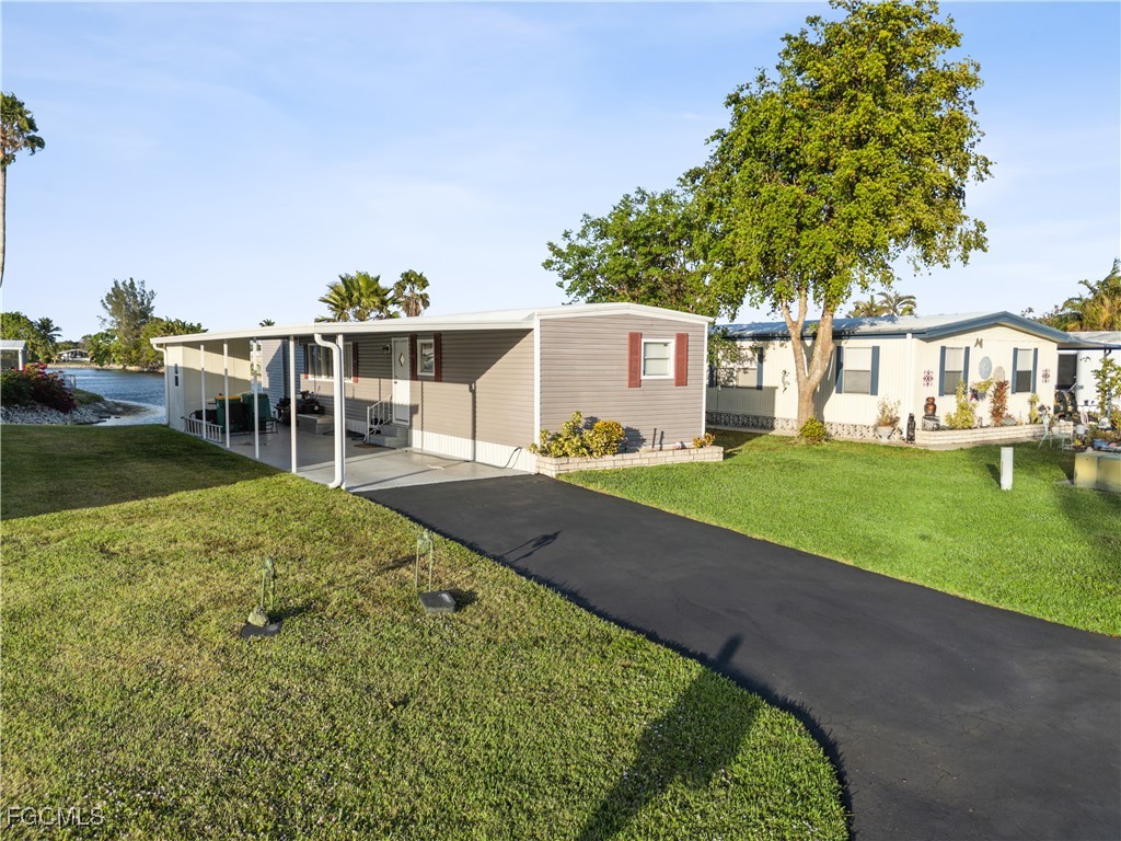 455 Cape Florida Way Naples FL 34104 2025024161 image2