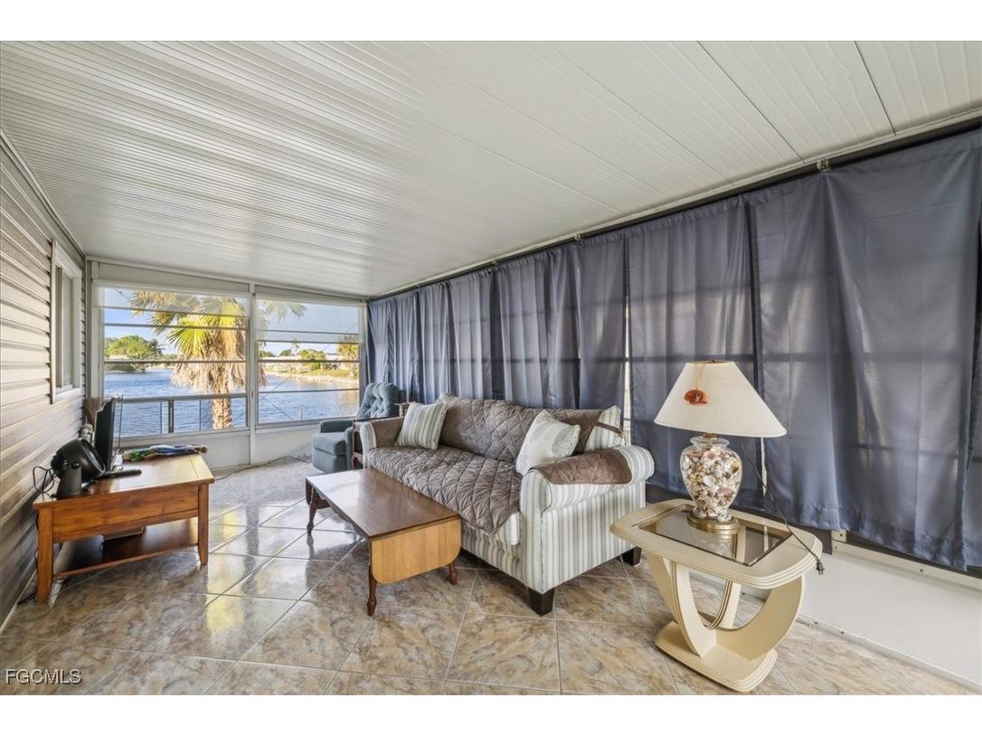 455 Cape Florida Way Naples FL 34104 2025024161 image25