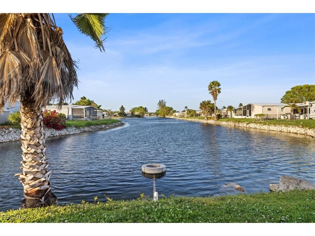 455 Cape Florida Way Naples FL 34104 2025024161 image35