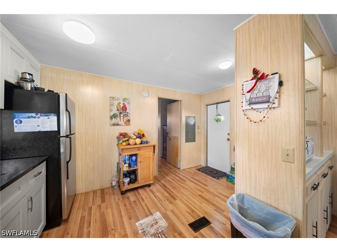 455 Cape Florida Way Naples FL 34104 226023657 image7