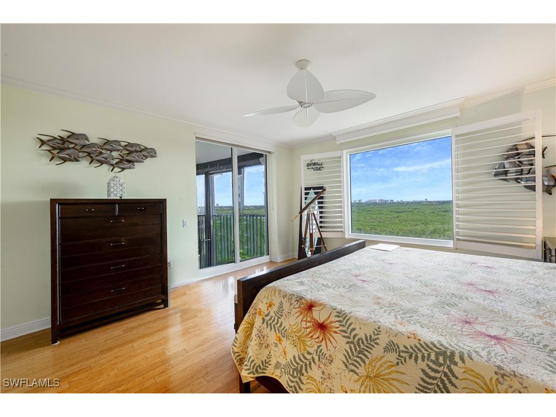 455 Cove Tower Drive #1101 Naples FL 34110 225074314 image19