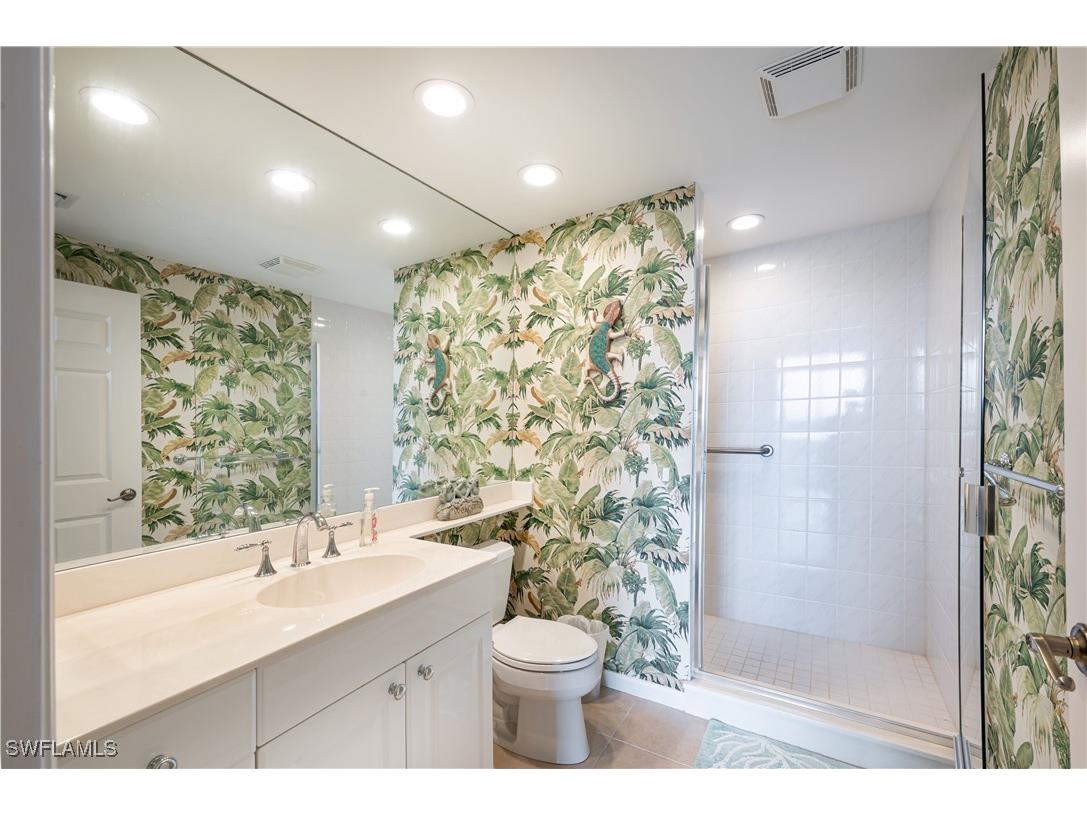 455 Cove Tower Drive #1101 Naples FL 34110 225074314 image25