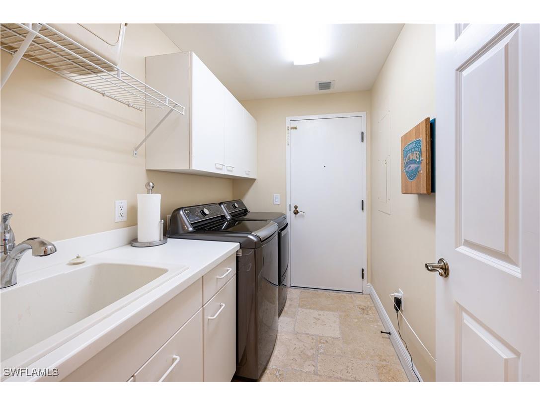 455 Cove Tower Drive #1101 Naples FL 34110 225074314 image29