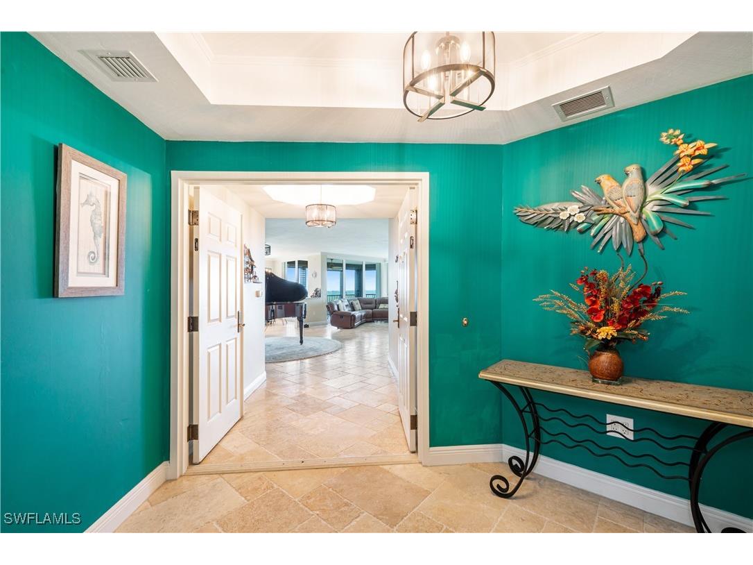 455 Cove Tower Drive #1101 Naples FL 34110 225074314 image4