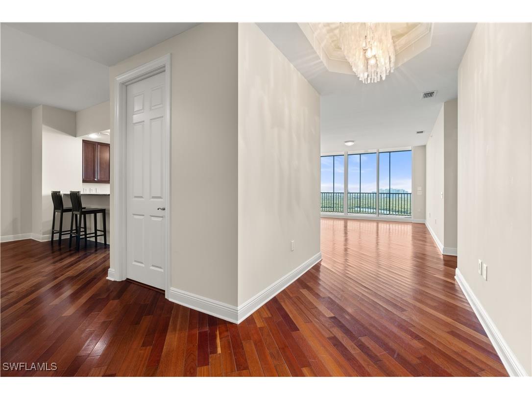 455 Cove Tower Drive #1703 Naples FL 34110 225085269 image5