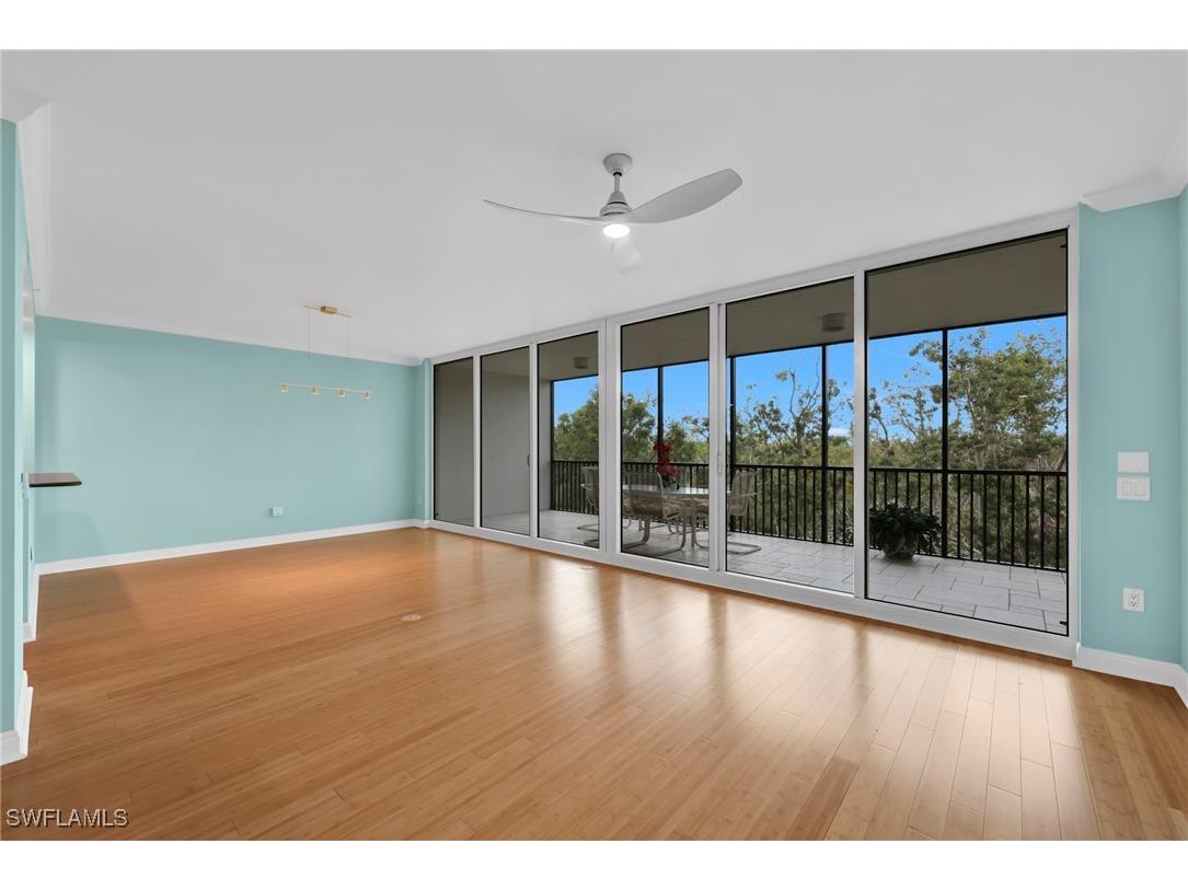 455 Cove Tower Drive #303 Naples FL 34110 225028306 image1