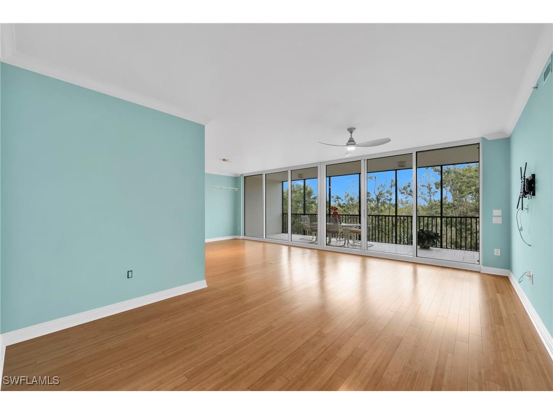 455 Cove Tower Drive #303 Naples FL 34110 225028306 image12