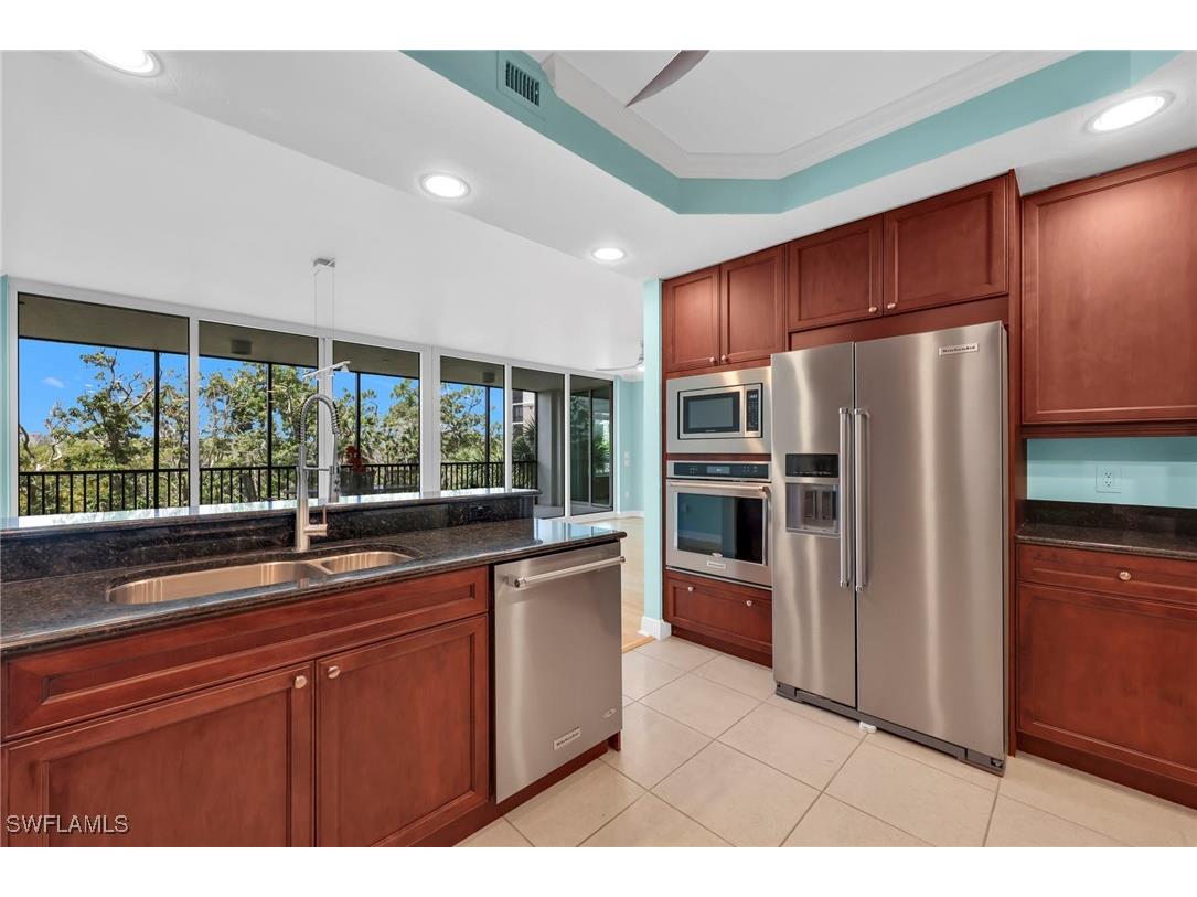 455 Cove Tower Drive #303 Naples FL 34110 225028306 image14