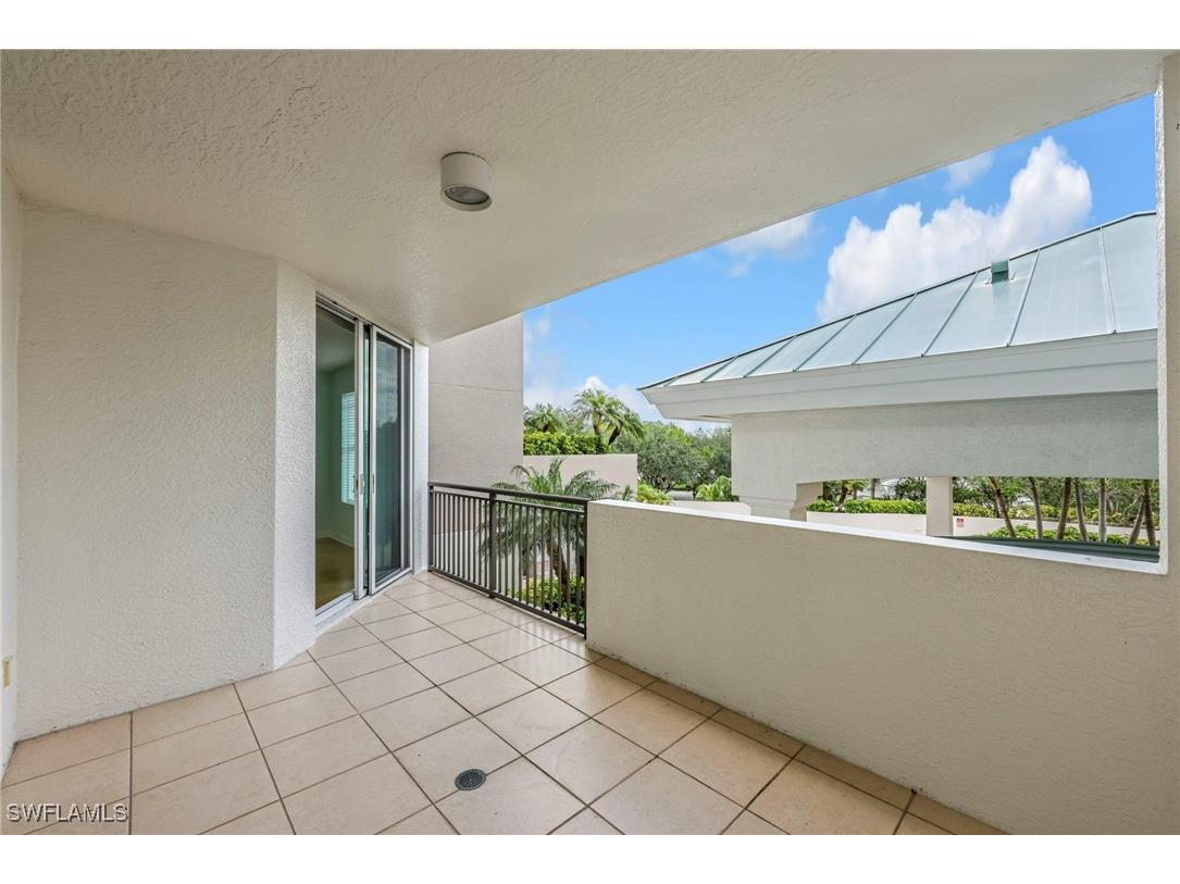 455 Cove Tower Drive #303 Naples FL 34110 225028306 image31