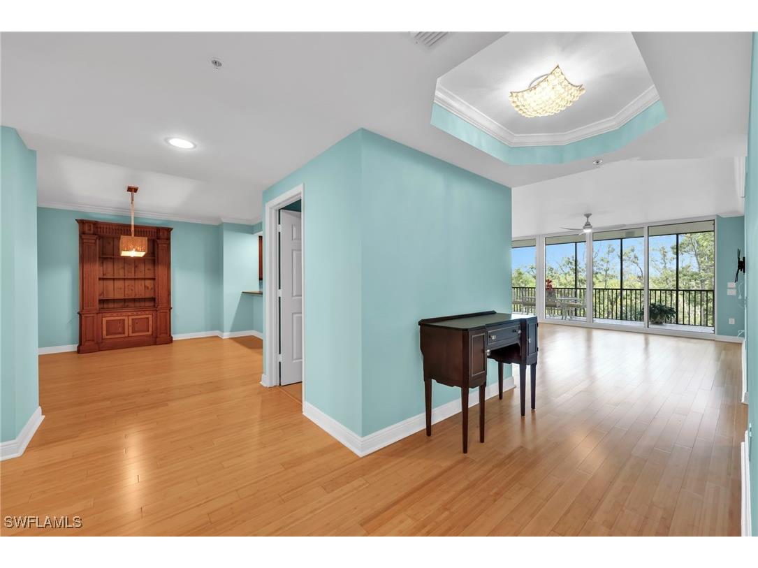 455 Cove Tower Drive #303 Naples FL 34110 225028306 image8