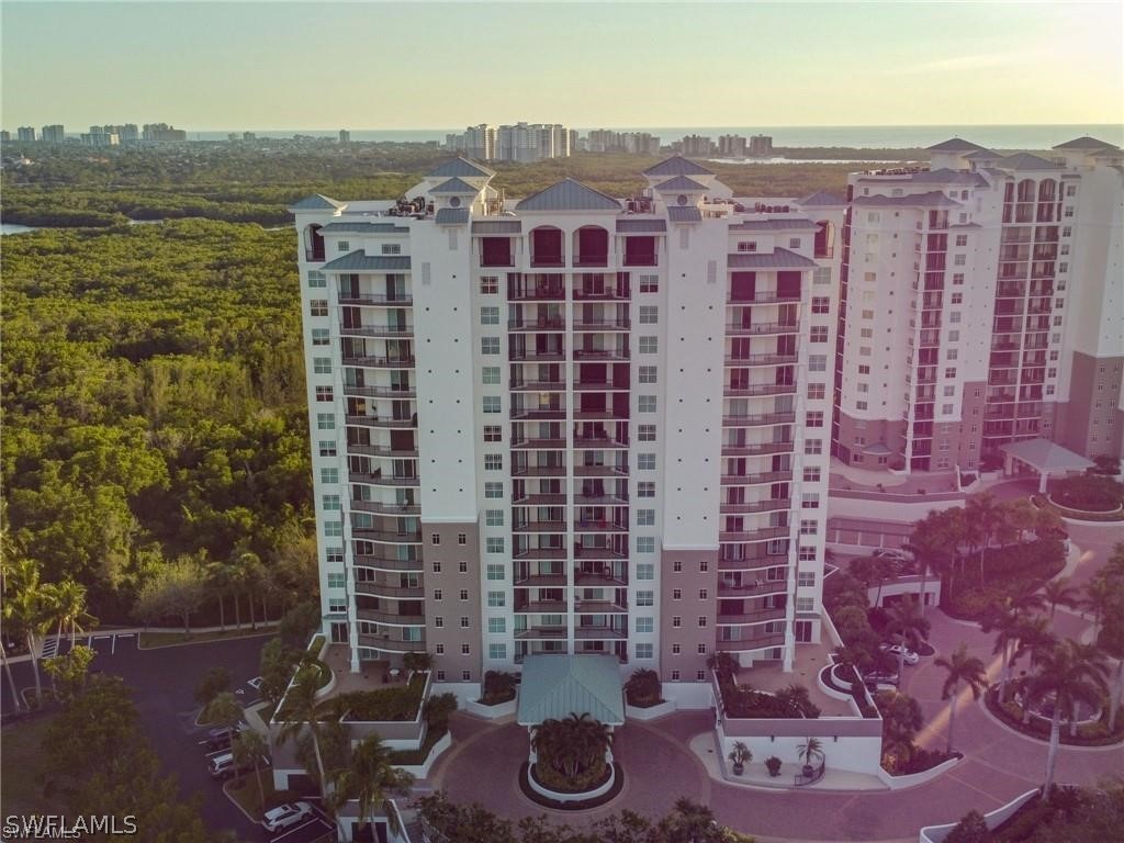 455 Cove Tower Drive #303 Naples FL 34110 226010393 image4