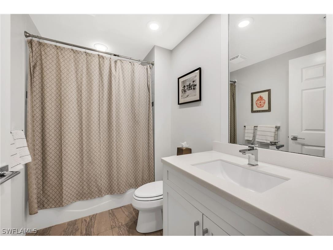 455 Cove Tower Drive #304 Naples FL 34110 226010218 image11