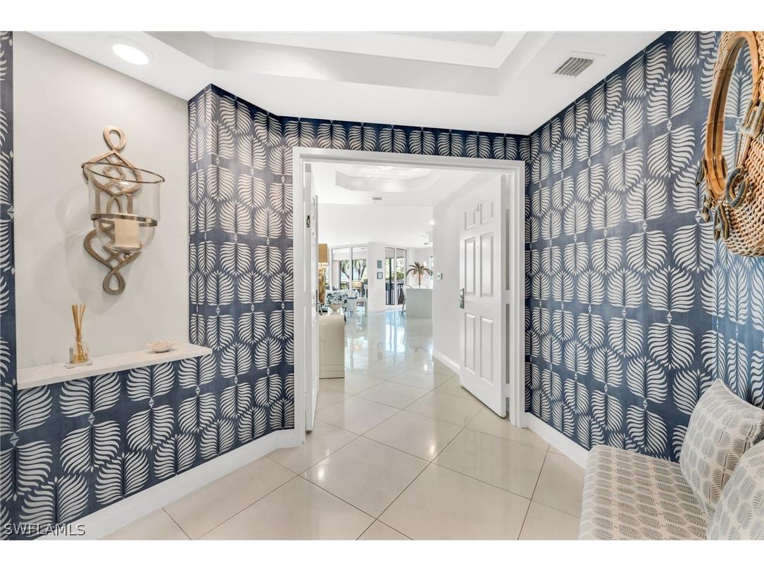 455 Cove Tower Drive #304 Naples FL 34110 226010218 image2