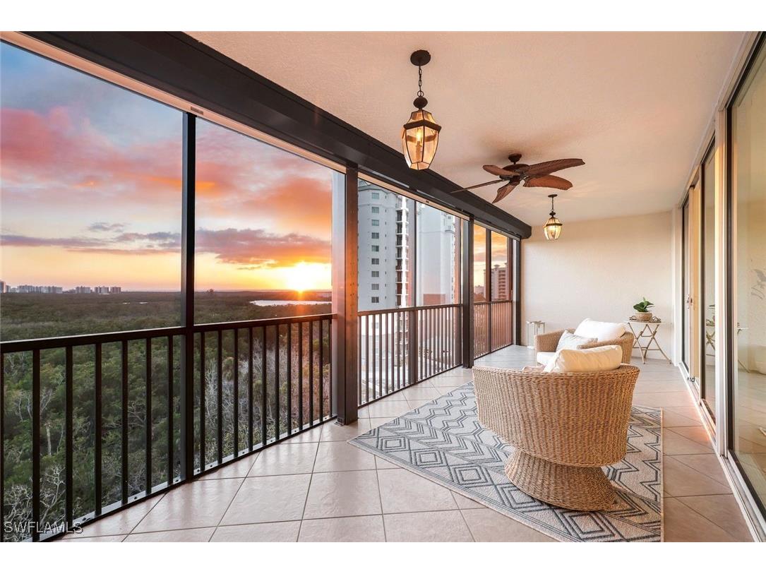 455 Cove Tower Drive #902 Naples FL 34110 225076311 image4