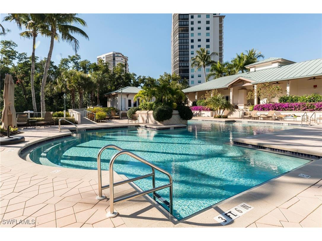 455 Cove Tower Drive #903 Naples FL 34110 224094924 image30