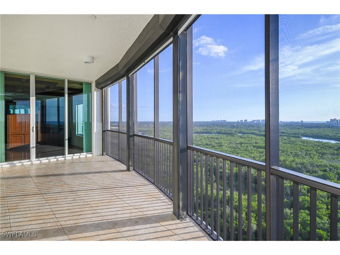 455 Cove Tower Drive #PH 1802 Naples FL 34110 225081340 image10
