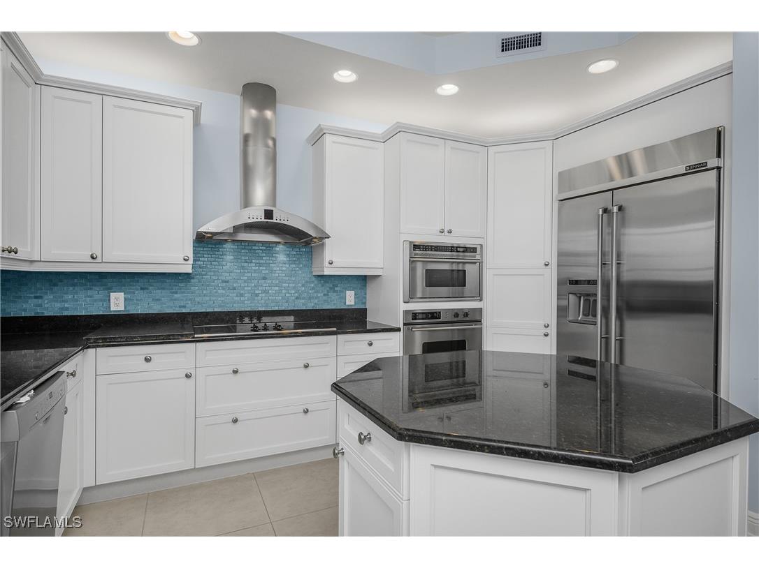 455 Cove Tower Drive #PH 1802 Naples FL 34110 225081340 image11