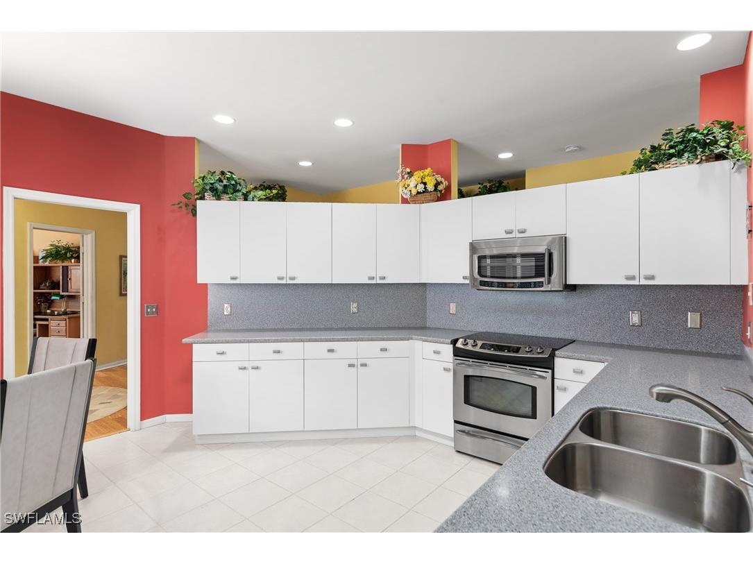 455 Crossfield Circle #71 Naples FL 34104 225081960 image8