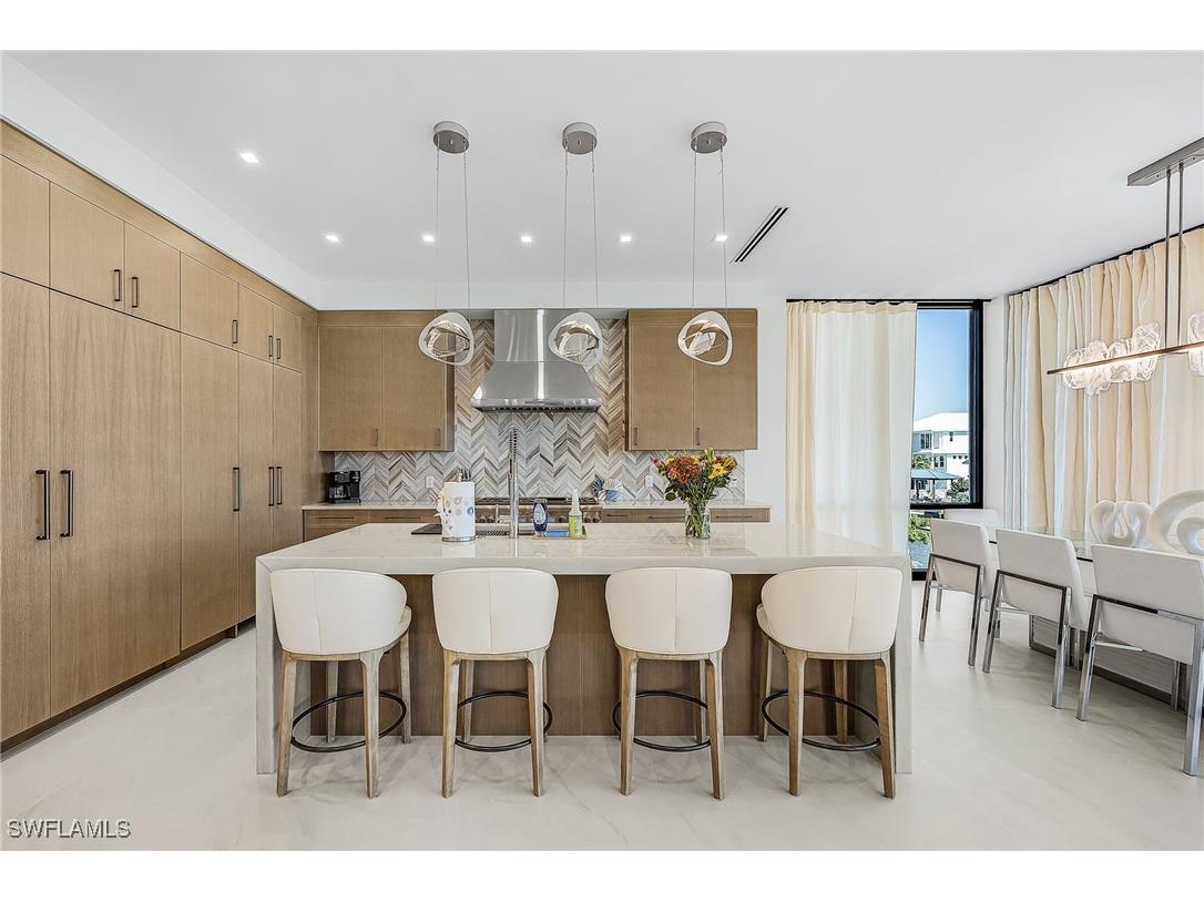 455 Palermo Circle Fort Myers Beach FL 33931 226001197 image13