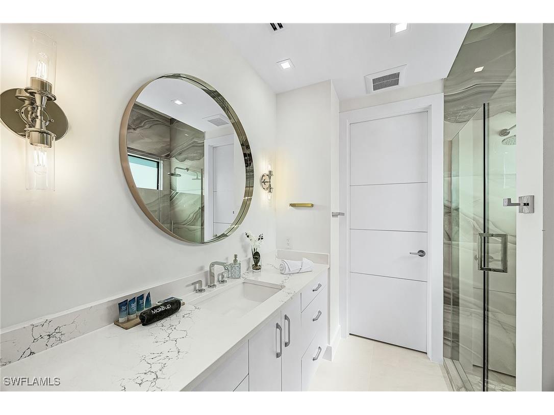 455 Palermo Circle Fort Myers Beach FL 33931 226001197 image28