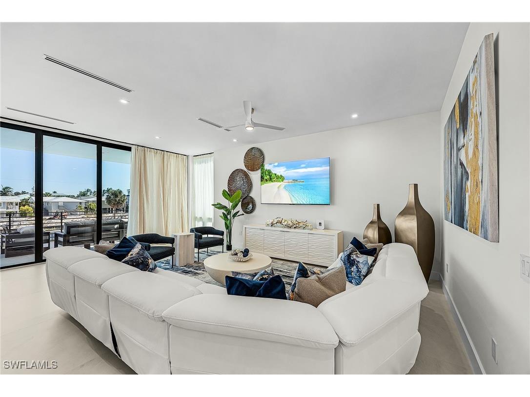 455 Palermo Circle Fort Myers Beach FL 33931 226001197 image8