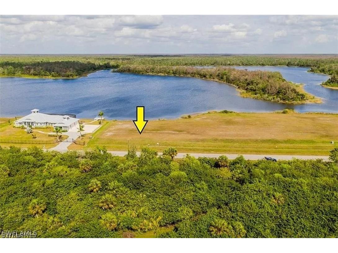 455 Shady Hollow Boulevard W Naples FL 34120 226008167 image1