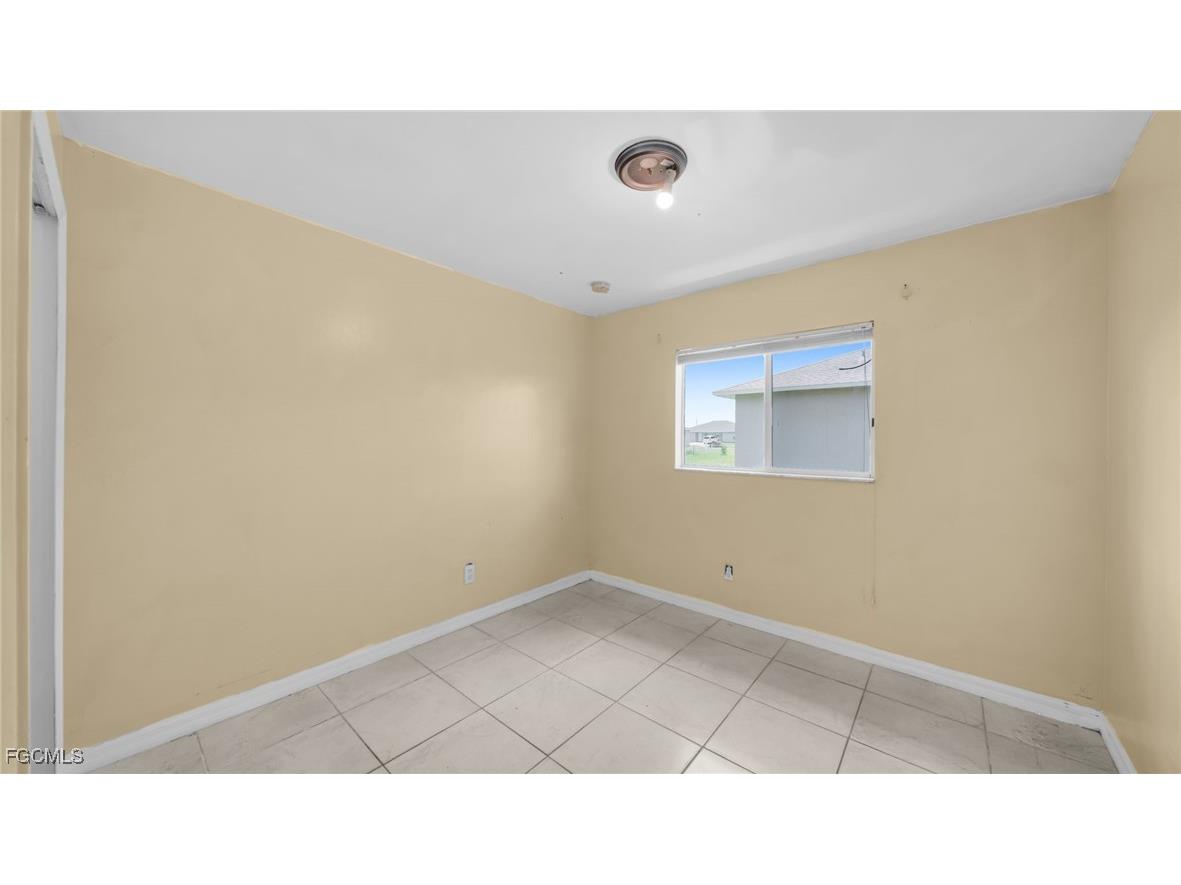 4551 22nd Street SW Lehigh Acres FL 33973 2025003906 image5