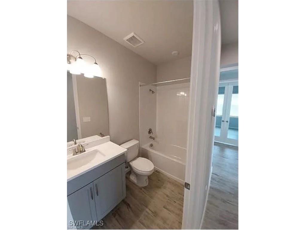 4551 Arboretum Circle #203 Naples FL 34112 225012195 image25