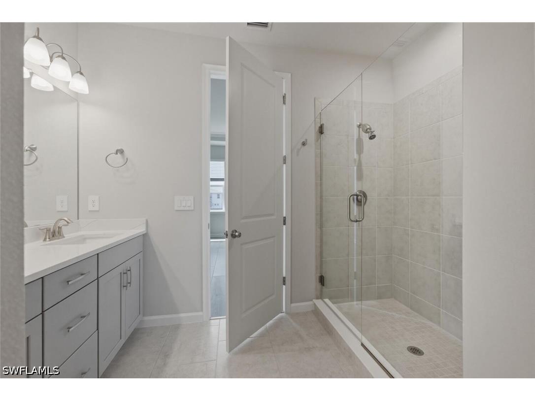4551 Arboretum Circle #203 Naples FL 34112 226022990 image12