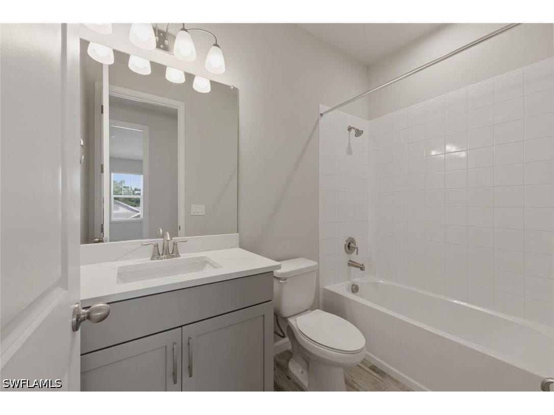 4551 Arboretum Circle #203 Naples FL 34112 226022990 image22