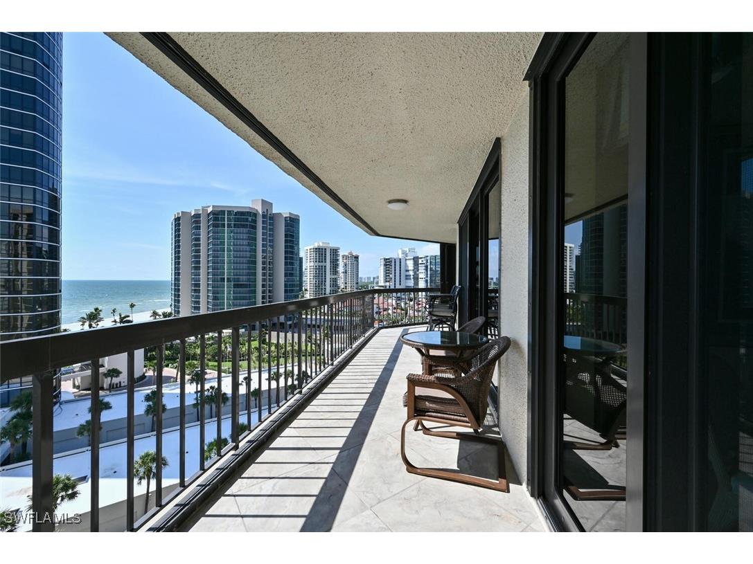 4551 Gulf Shore Boulevard N #1001 Naples FL 34103 225057570 image21