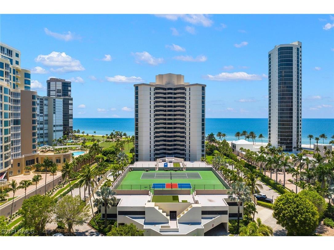 4551 Gulf Shore Boulevard N #1004 Naples FL 34103 223048302 image1