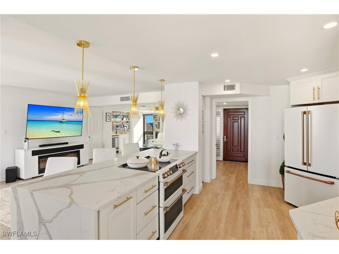 4551 Gulf Shore Boulevard N #1500 Naples FL 34103 226004160 image14