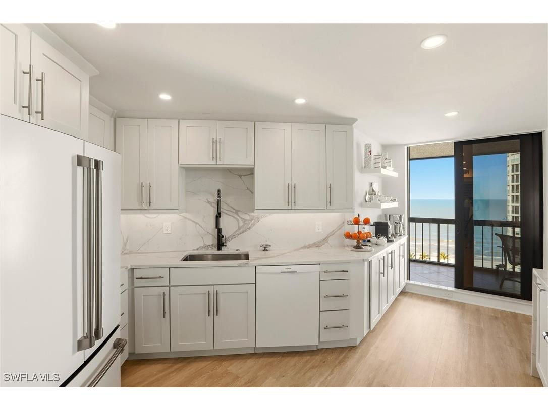 4551 Gulf Shore Boulevard N #1500 Naples FL 34103 226004160 image15