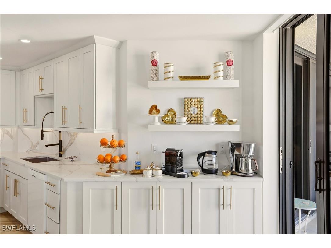 4551 Gulf Shore Boulevard N #1500 Naples FL 34103 226004160 image8