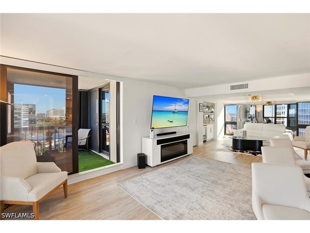 4551 Gulf Shore Boulevard N #1500 Naples FL 34103 226016660 image5