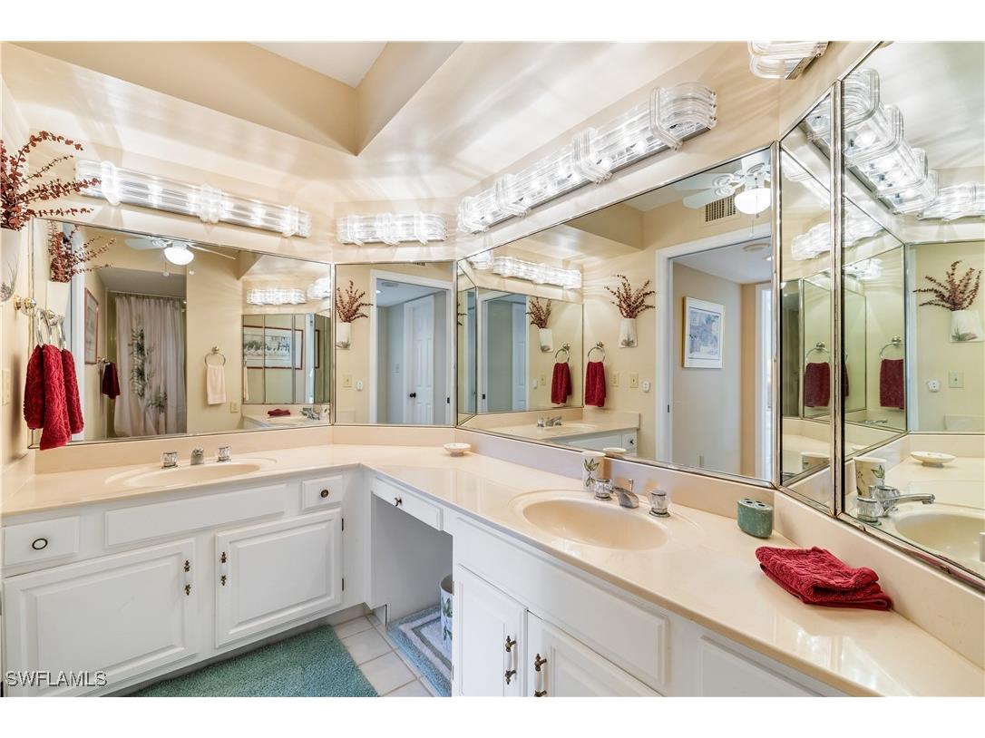 4551 Gulf Shore Boulevard N #1506 Naples FL 34103 226004523 image10