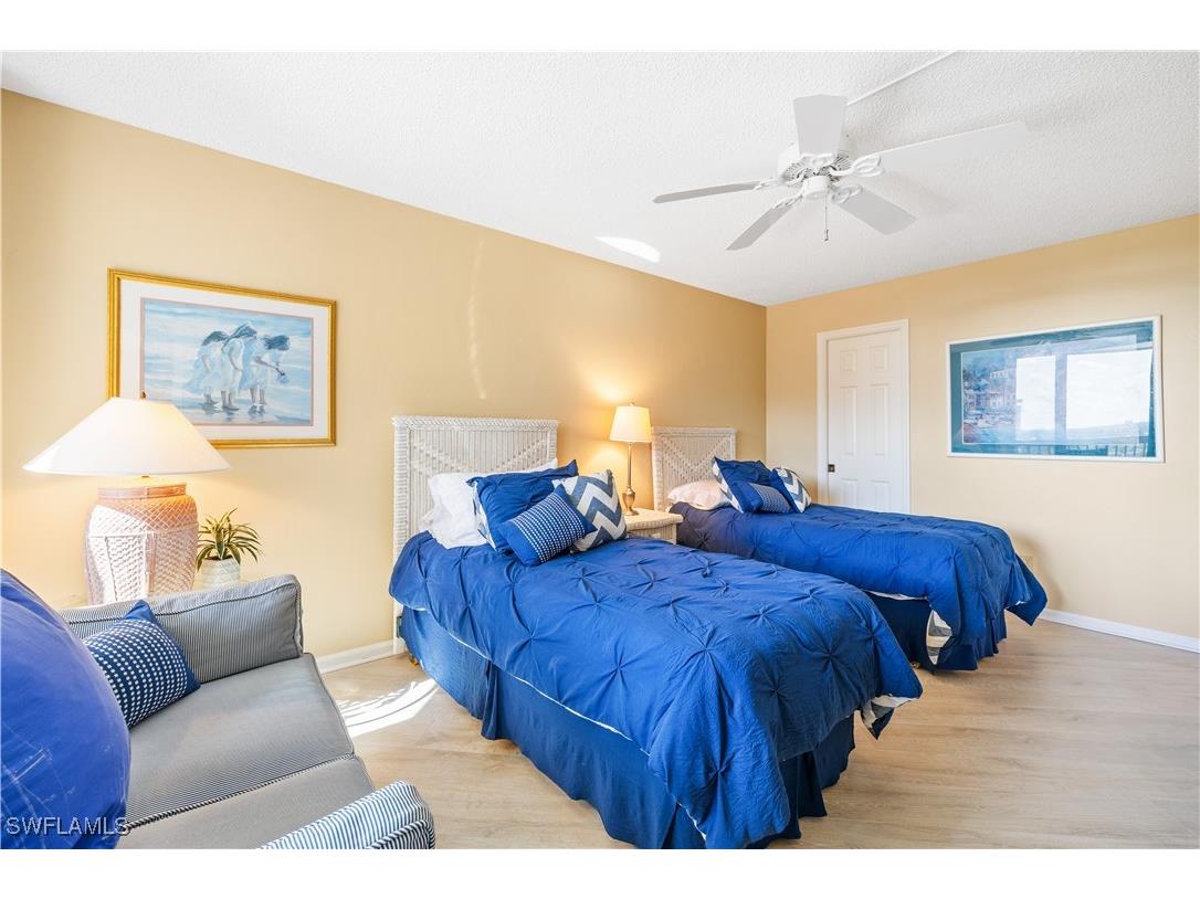 4551 Gulf Shore Boulevard N #1506 Naples FL 34103 226004523 image13