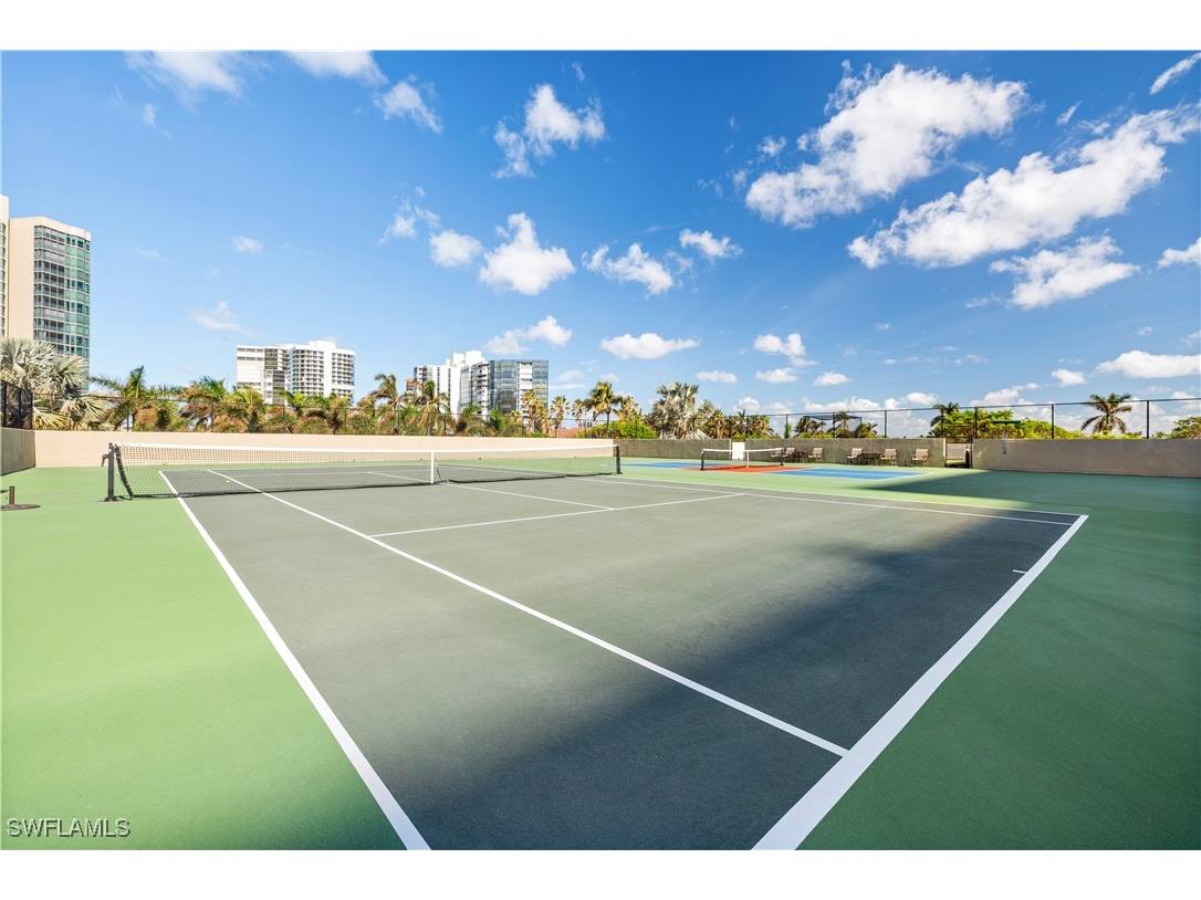 4551 Gulf Shore Boulevard N #1506 Naples FL 34103 226004523 image25