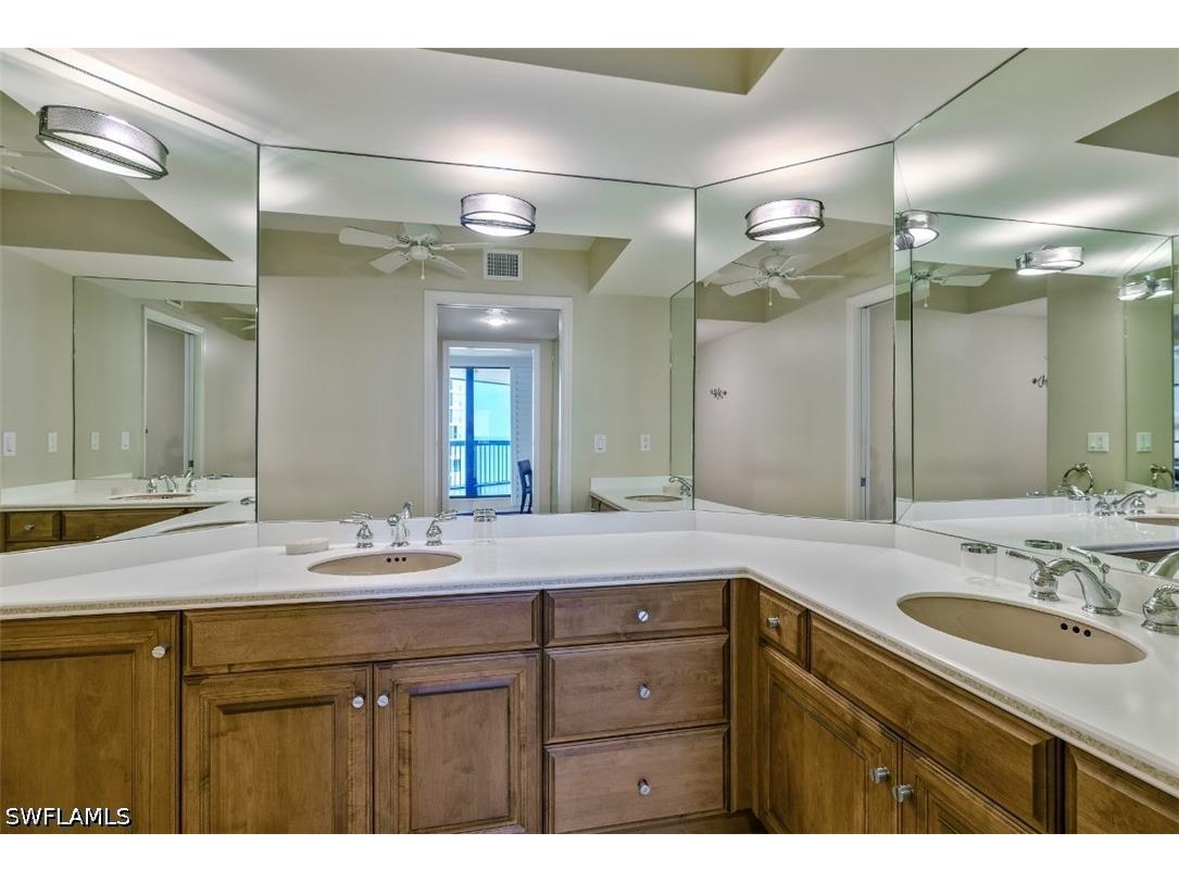 4551 Gulf Shore Boulevard N #1600 Naples FL 34103 226024129 image12