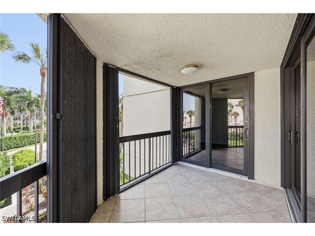 4551 Gulf Shore Boulevard N #200 Naples FL 34103 226026716 image34