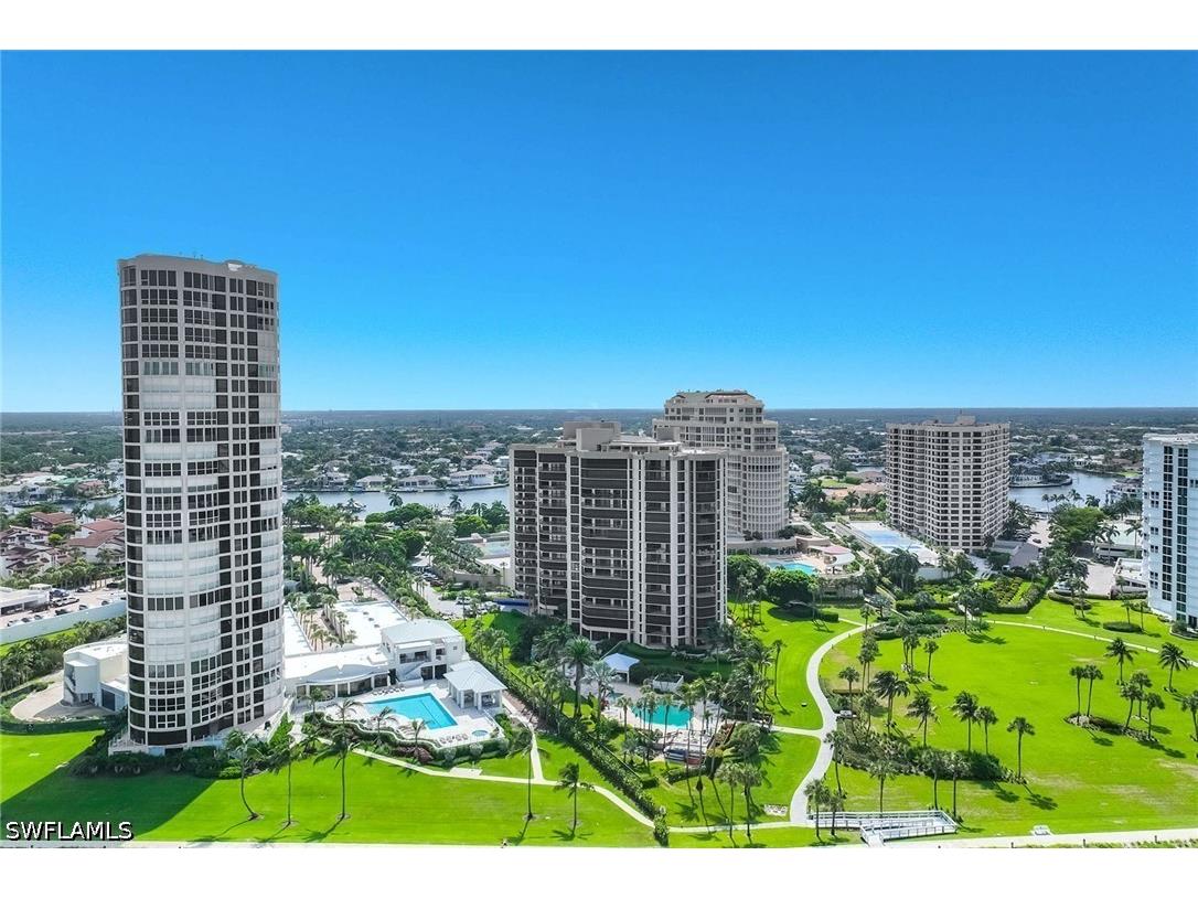 4551 Gulf Shore Boulevard N #200 Naples FL 34103 226026716 image5