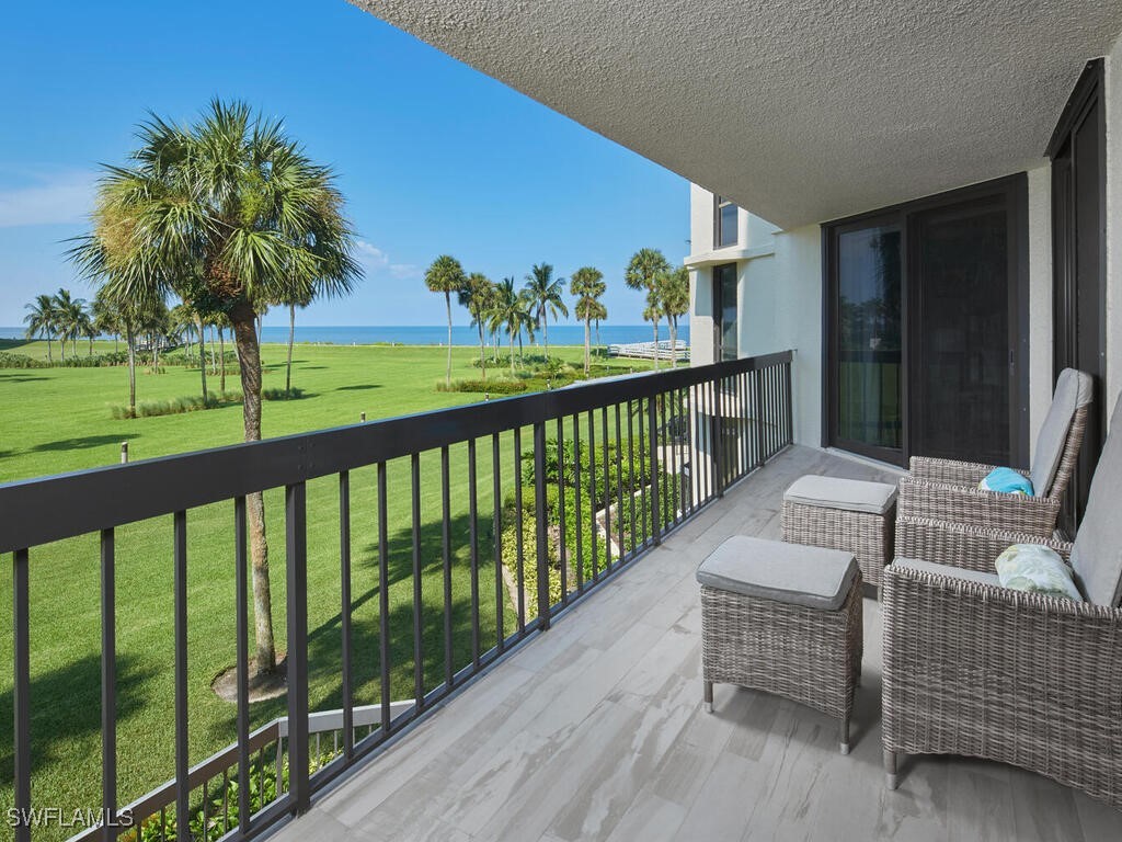 4551 Gulf Shore Boulevard N #204 Naples FL 34103 225064513 image3