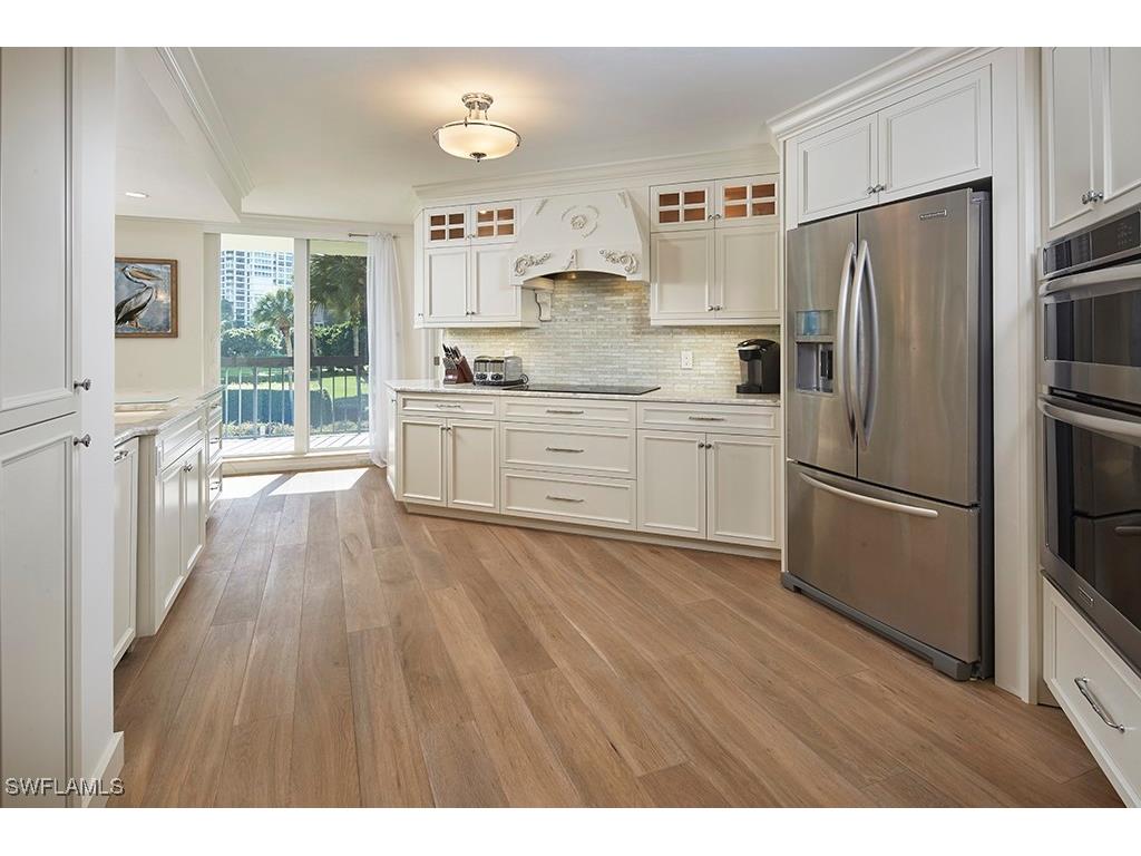 4551 Gulf Shore Boulevard N #204 Naples FL 34103 225064513 image9