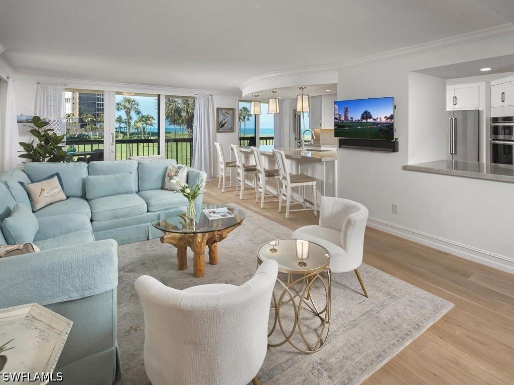 4551 Gulf Shore Boulevard N #204 Naples FL 34103 226019778 image11