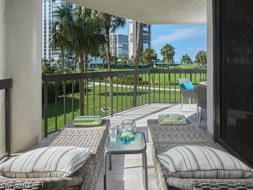 4551 Gulf Shore Boulevard N #204 Naples FL 34103 226019778 image27