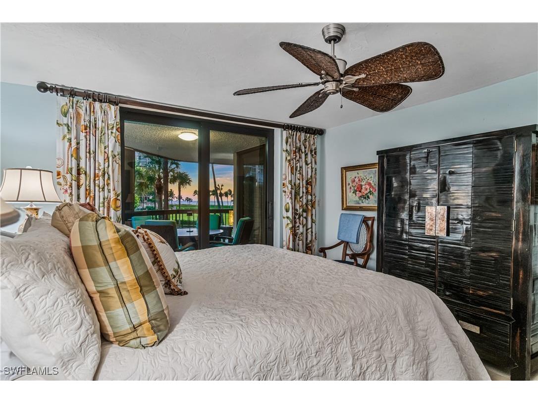 4551 Gulf Shore Boulevard N #205 Naples FL 34103 225076519 image11