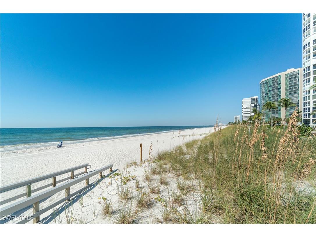 4551 Gulf Shore Boulevard N #205 Naples FL 34103 225076519 image32